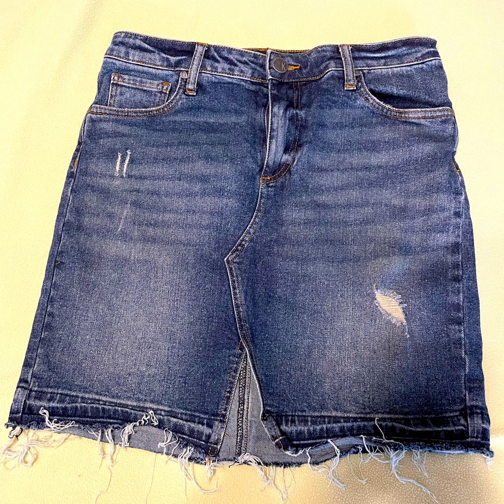 Kut From the Kloth Denim Skirt, size 6